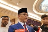 Attachment for Momen Mikrofon Mati saat Rapat dengan Uni Emirat Arab Jadi Guyonan Menlu Sugiono