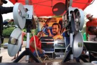 Attachment for Layar Tancap di Lebak Bulus: Nikmati 4 Klasik Film Akhir Pekan, Nonton Gratis Untuk Warga